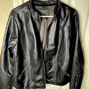 Black jacket Torrid new without tags size 2